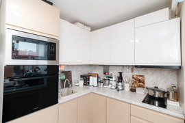 4-к. квартира, 78,2 м², 5/5 эт.