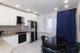 2-к. квартира, 68,3 м², 5/5 эт.